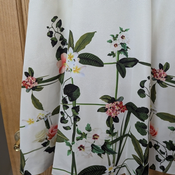 Ted Baker, Karolie Secret Trellis Dress - Picture 6 of 15